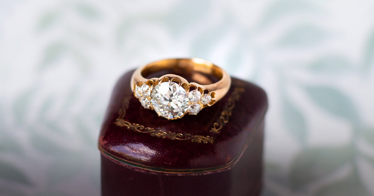 Old Rings From 2000 Antique Rings | Walton's Jewelry - Franklin, TN