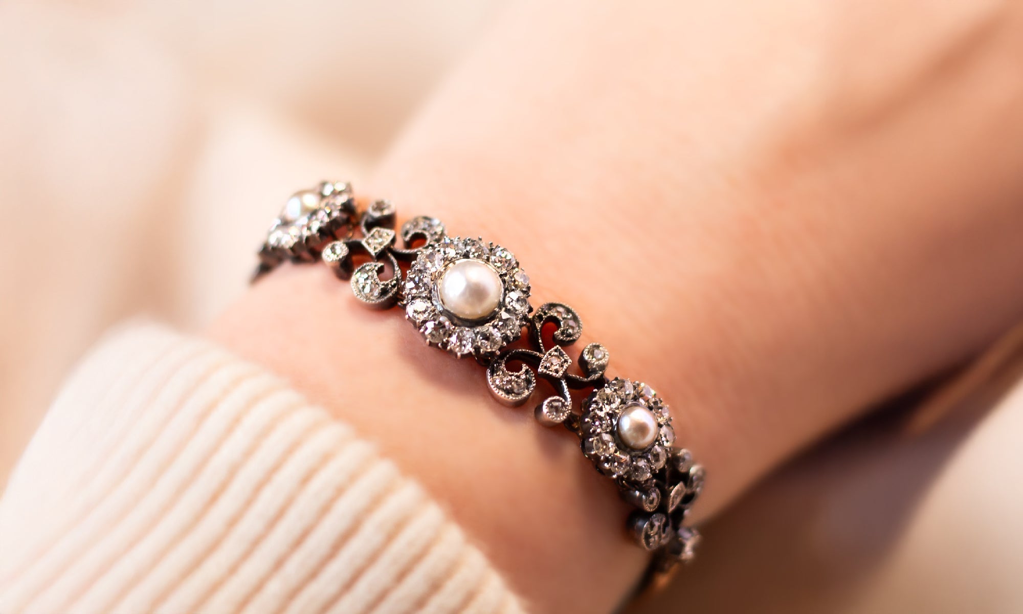 Statement Pieces - Walton's Jewelry