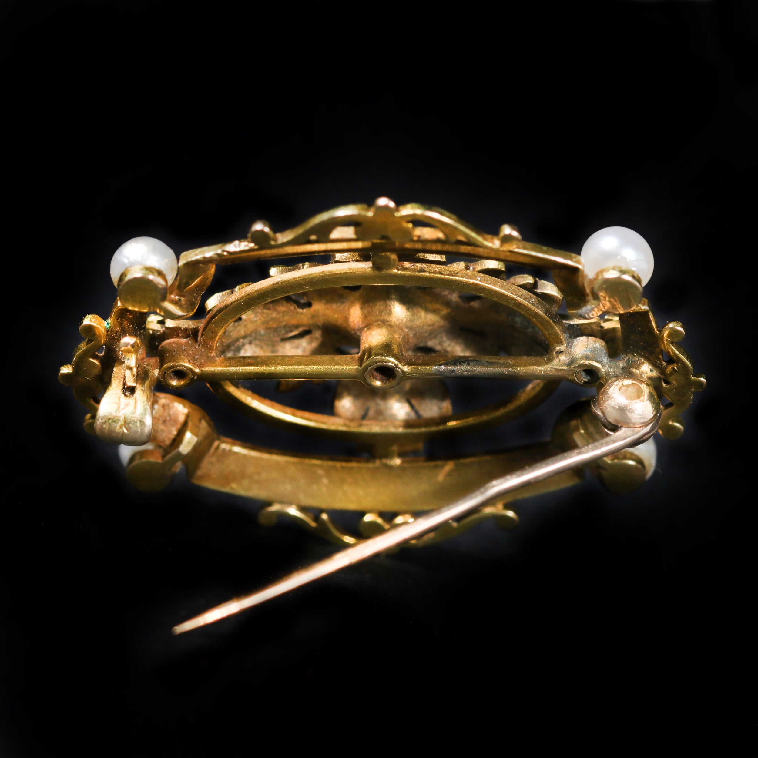 Art Nouveau 14K Yellow Gold Pearl and Enamel Brooch
