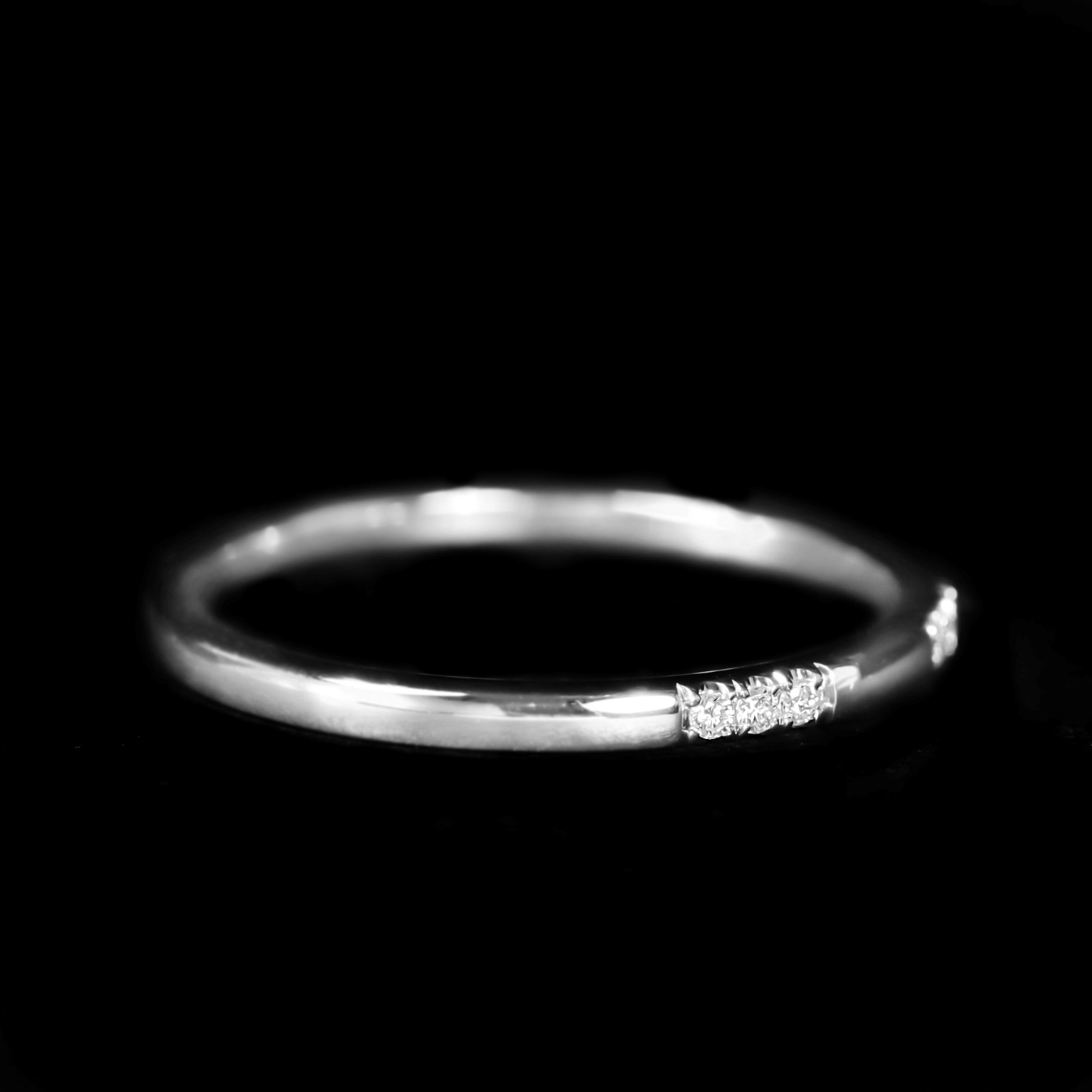 14K White Gold 0.05 CTW Diamond Band