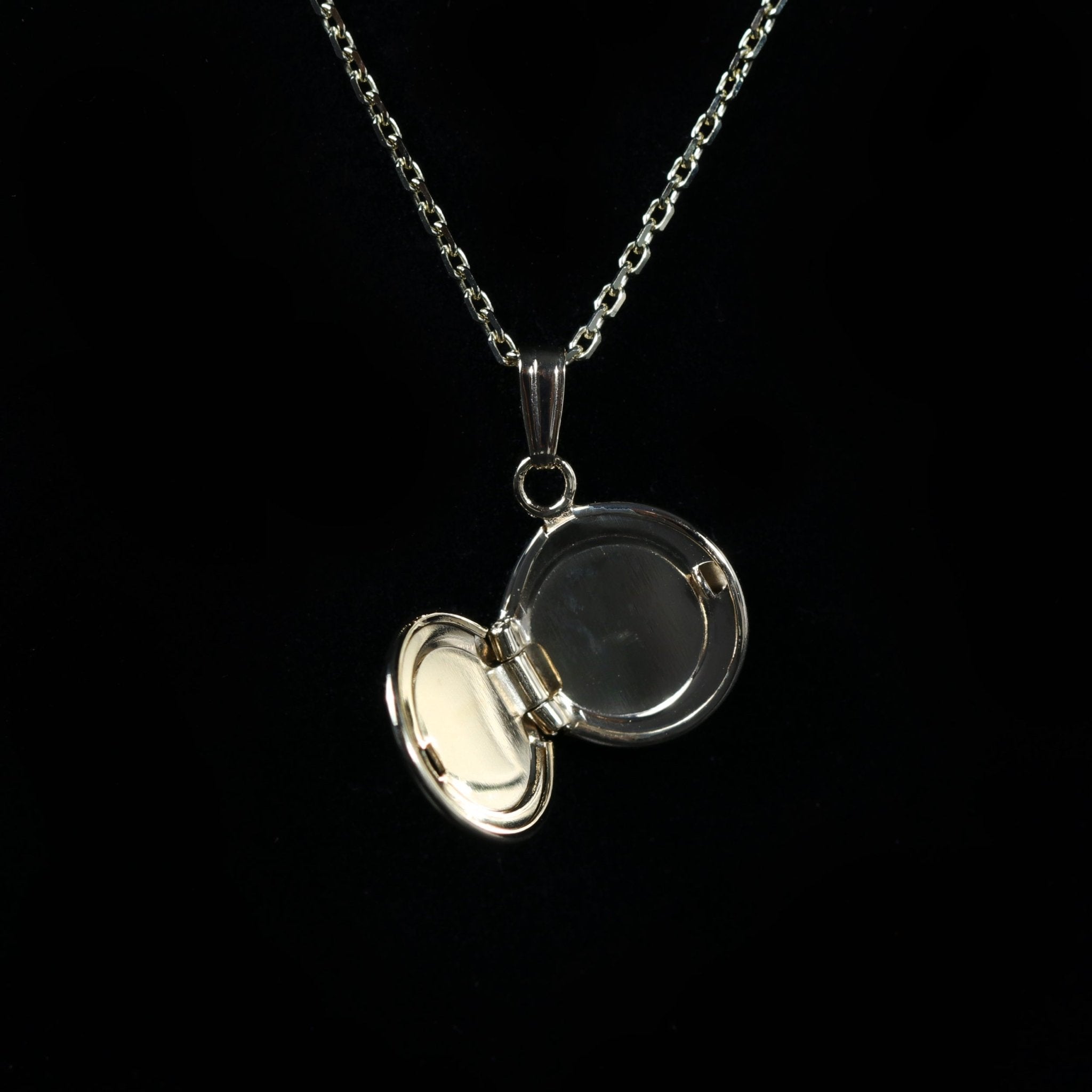 14k Yellow Gold Mini Round Locket Pendant - Walton's Jewelry