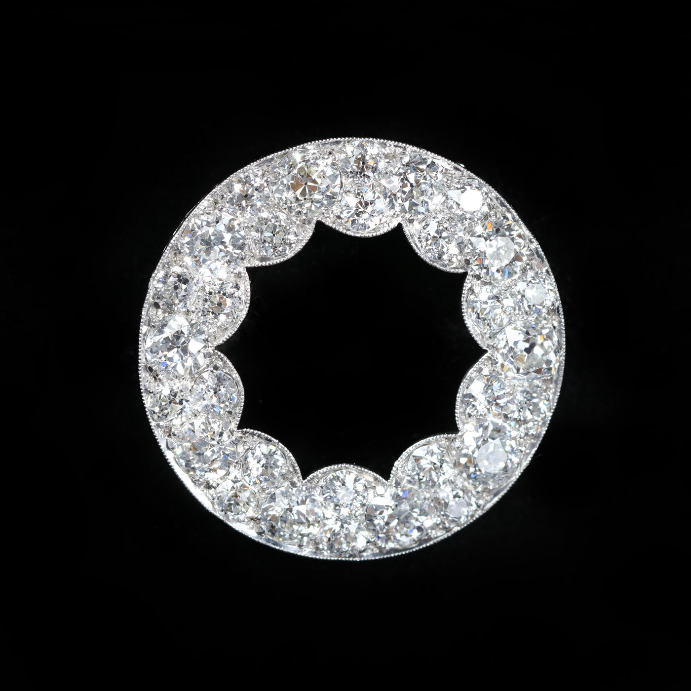 Art Deco Platinum 2.50 CTW Old Mine Cut Diamond Circular Brooch
