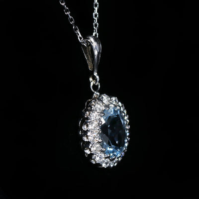 14K White Gold 1.53 Carat Aquamarine and Diamond Pendant