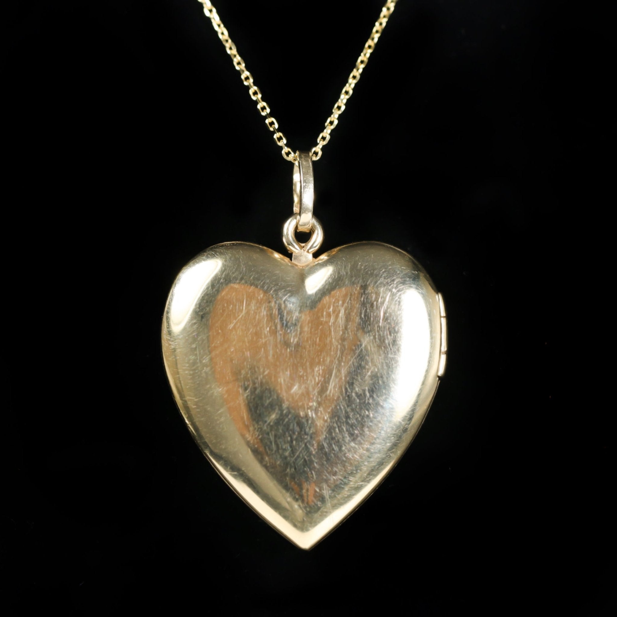 Estate 14K Yellow Gold 0.20 Carat Diamond Heart Locket Pendant - Walton's Jewelry