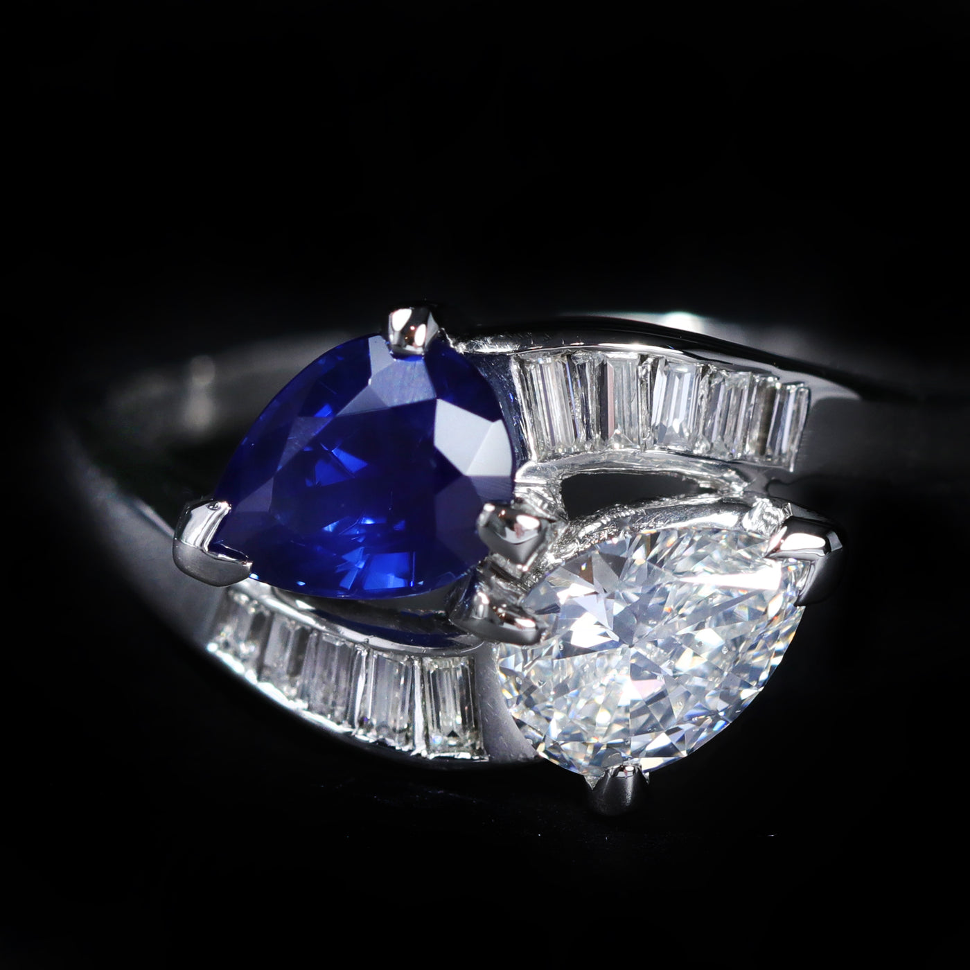 Platinum GIA Diamond and No Heat Blue Sapphire Moi et Toi Ring