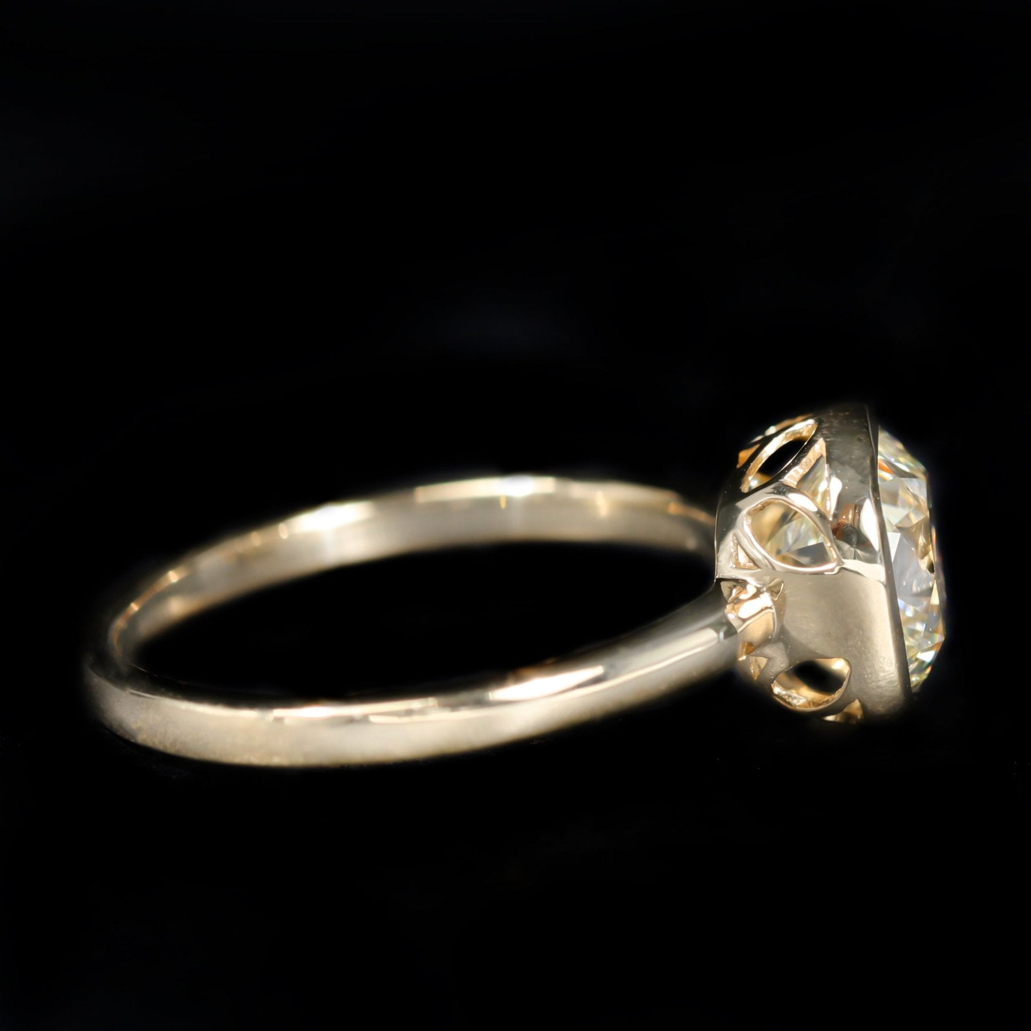18K Yellow Gold 2.02 Carat Old Mine Cut Diamond Engagement Ring - Walton's Jewelry