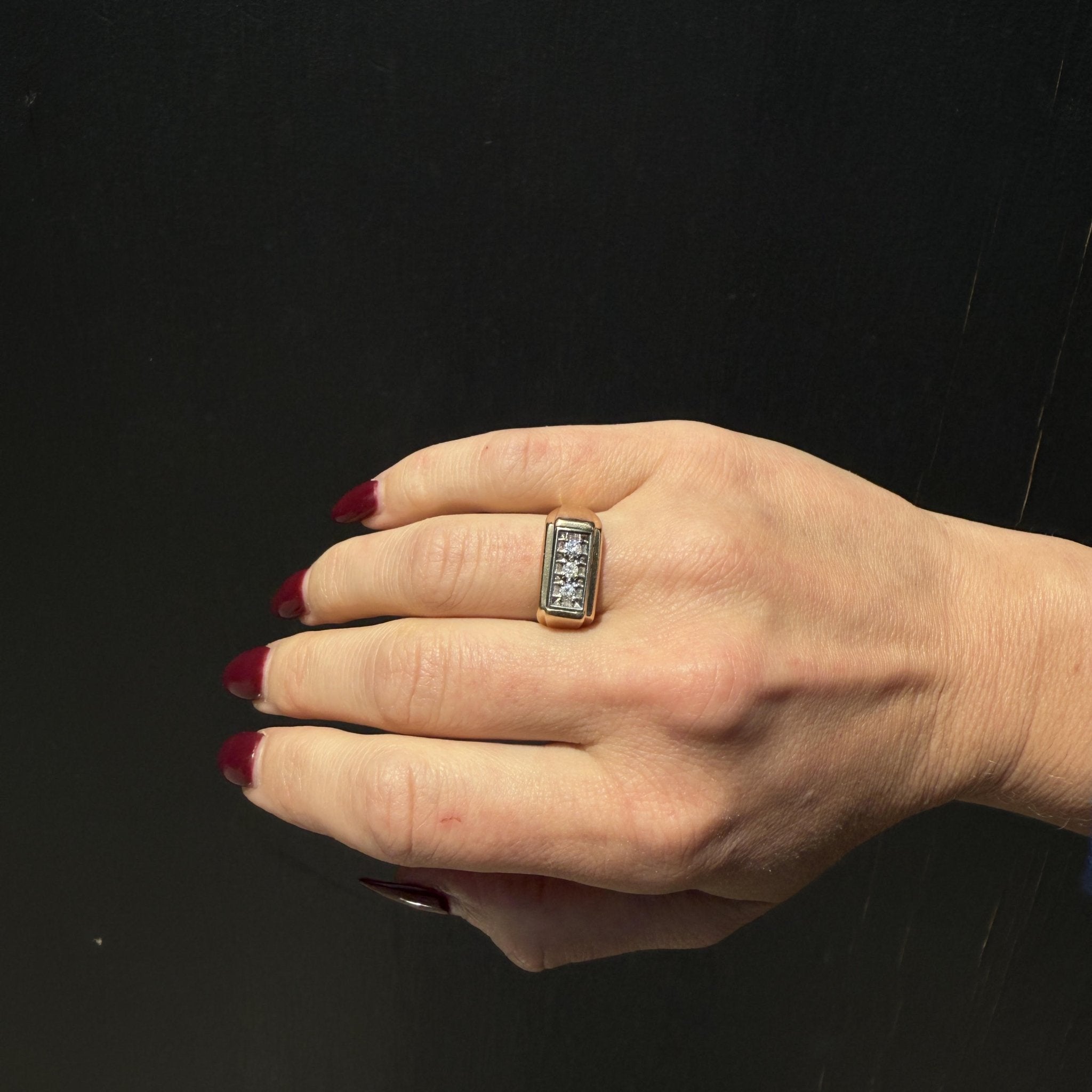 Estate 10K Gold 0.20 CTW Diamond Ring - Walton's Jewelry