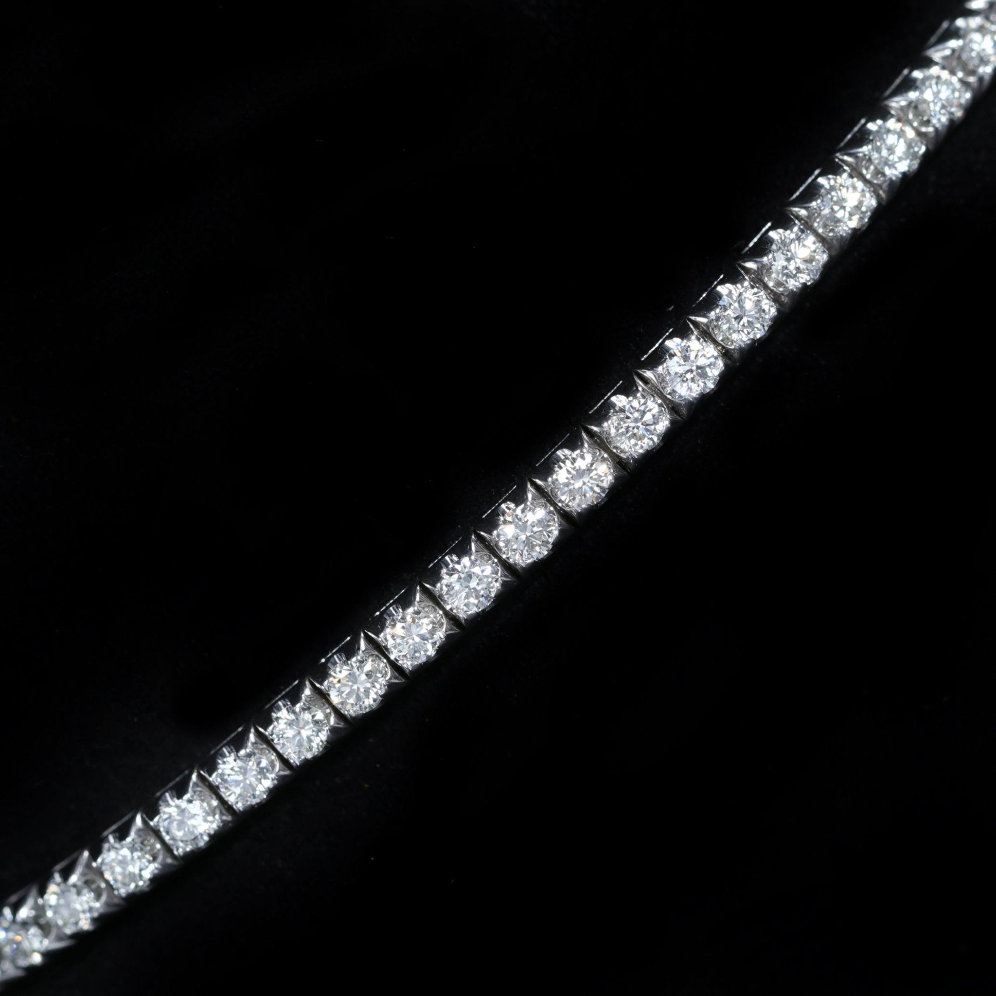14K White Gold 3.15 CTW Diamond Tennis Bracelet - Walton's Jewelry