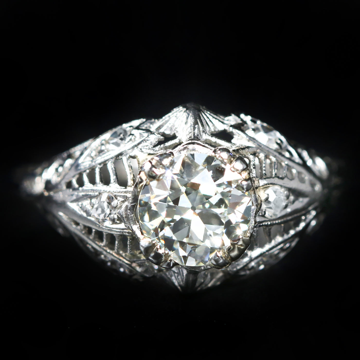 Art Deco Platinum GIA 0.91 Carat Old European Cut Diamond Engagement Ring