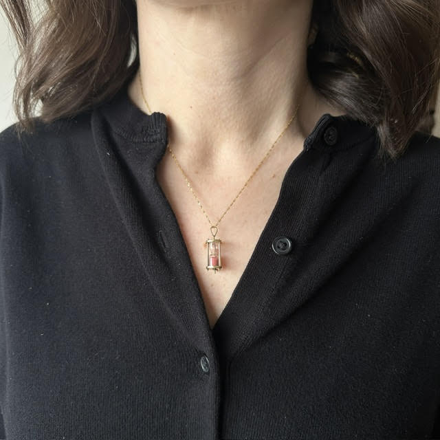 Estate 14K Yellow Gold Hourglass Charm - Walton's Jewelry