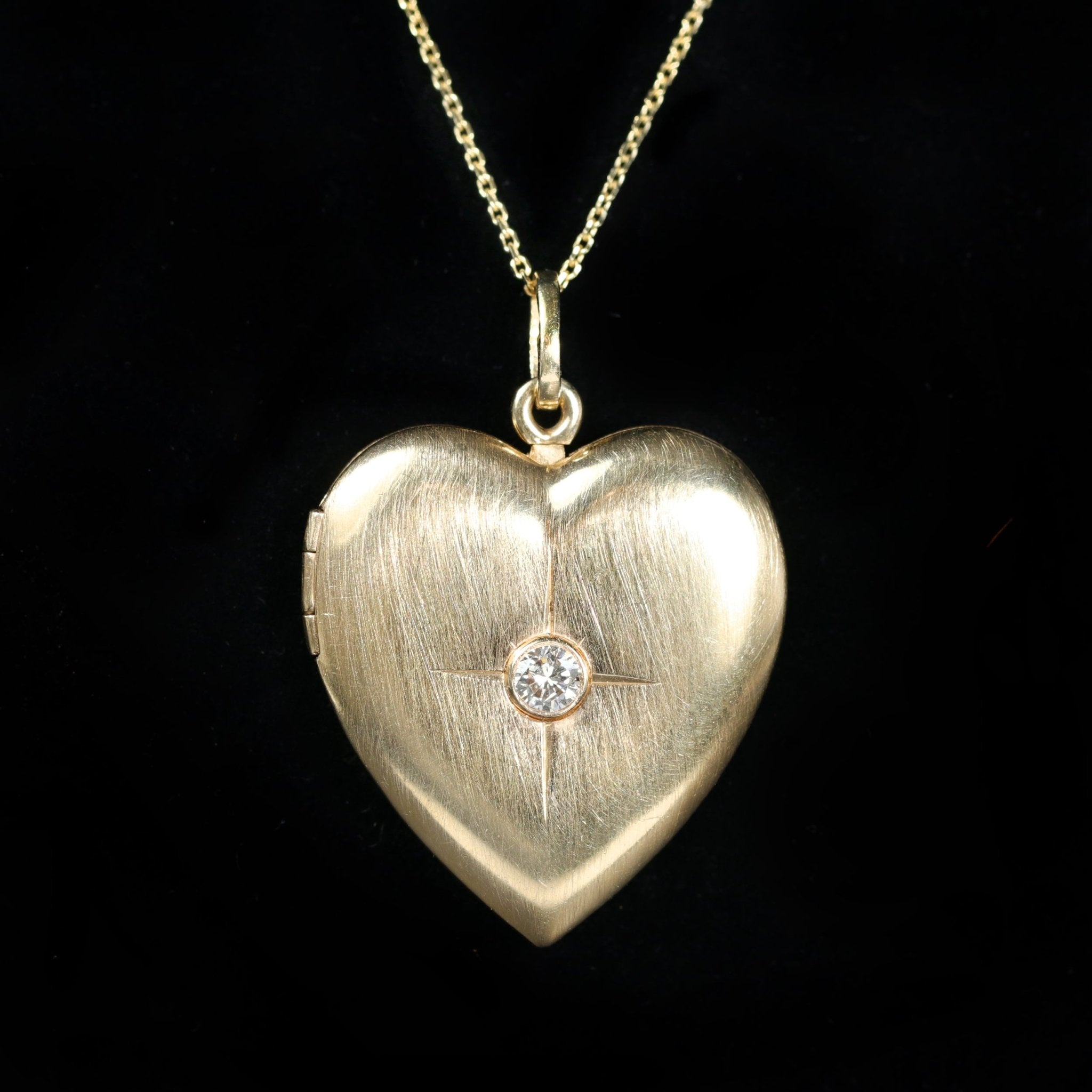 Estate 14K Yellow Gold 0.20 Carat Diamond Heart Locket Pendant - Walton's Jewelry