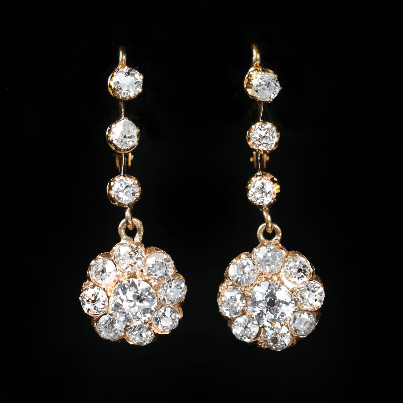 Victorian 18k Yellow Gold 2.80 CTW Old Mine Cut Diamond Dangle Earrings