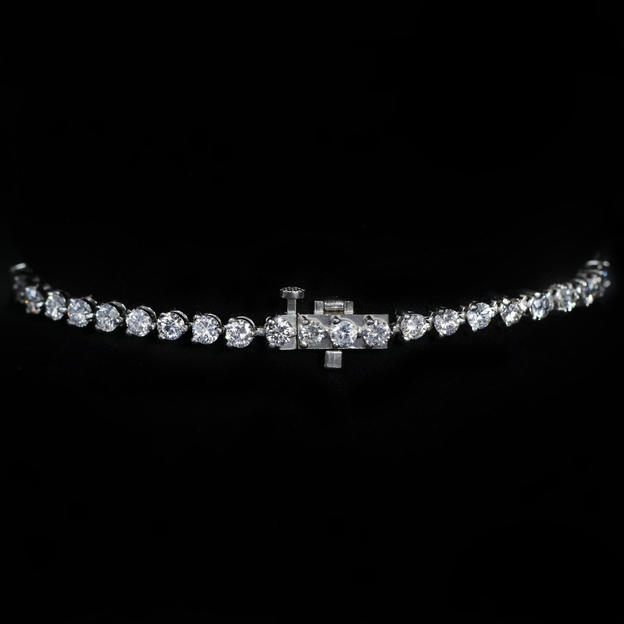 Estate Platinum 6.00 CTW Round Brilliant Cut Diamond Tennis Bracelet - Walton's Jewelry