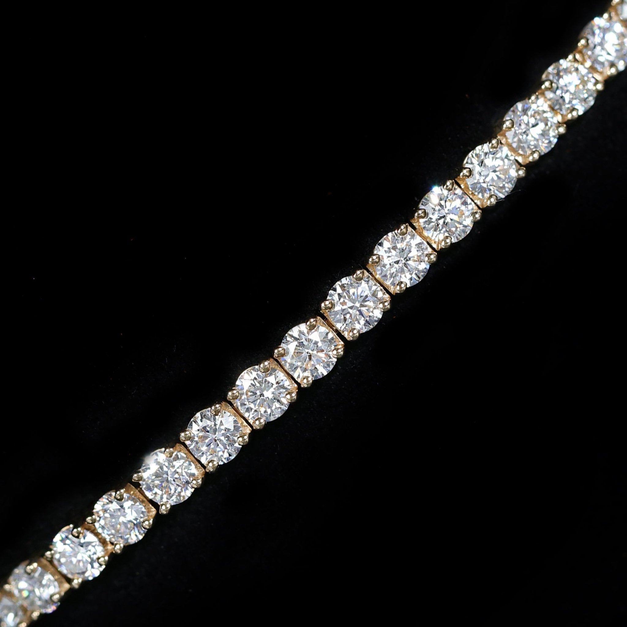 18K Yellow Gold 10.51 CTW Diamond Tennis Bracelet, 7" - Walton's Jewelry
