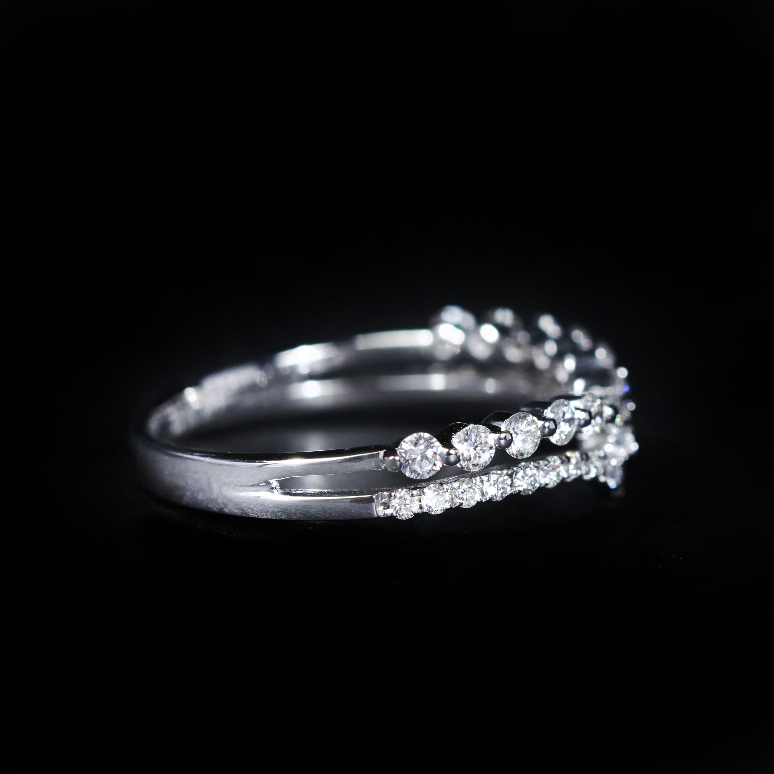 14K White Gold 0.52 CTW Diamond Curved Band