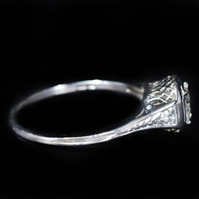 Art Deco Platinum 0.50 Carat Old European Cut Diamond Engagement Ring