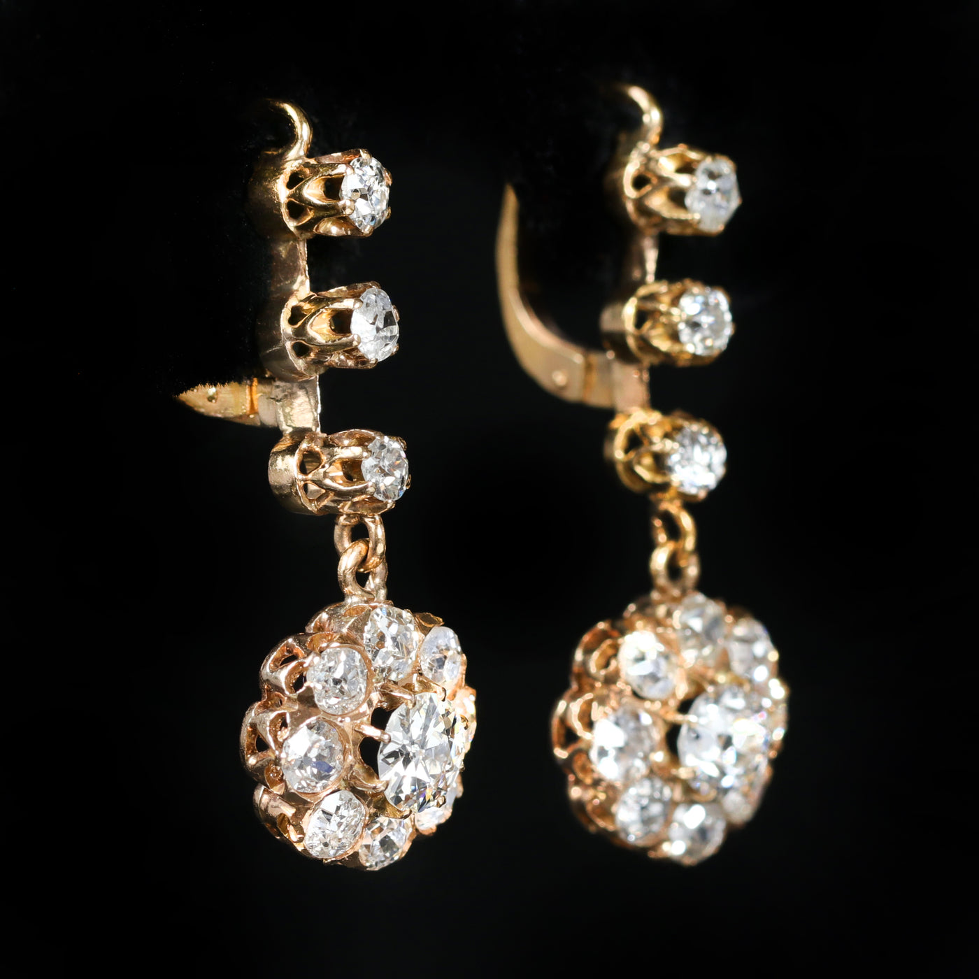 Victorian 18k Yellow Gold 2.80 CTW Old Mine Cut Diamond Dangle Earrings