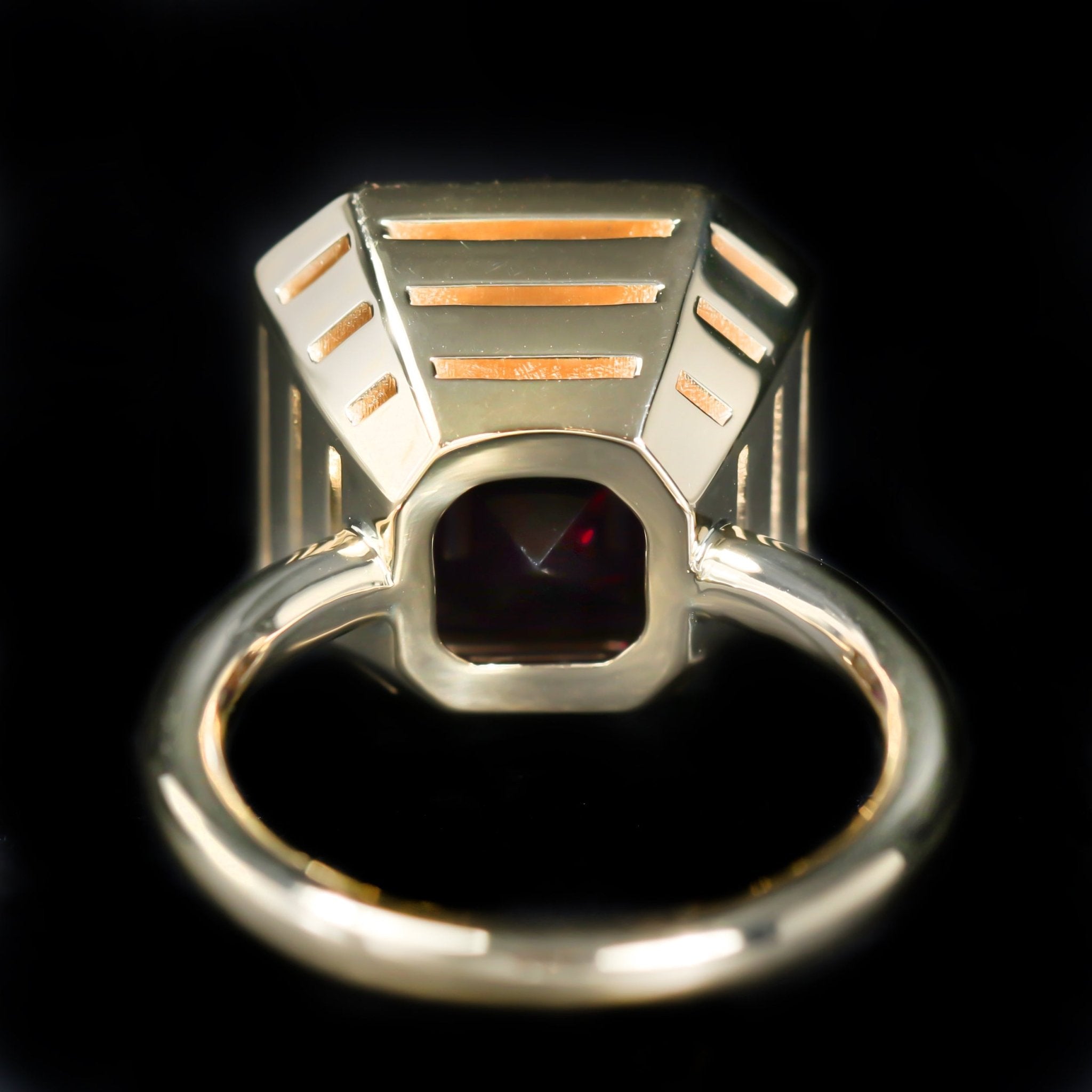 18K Yellow Gold GIA 14.32 Carat Garnet Ring - Walton's Jewelry