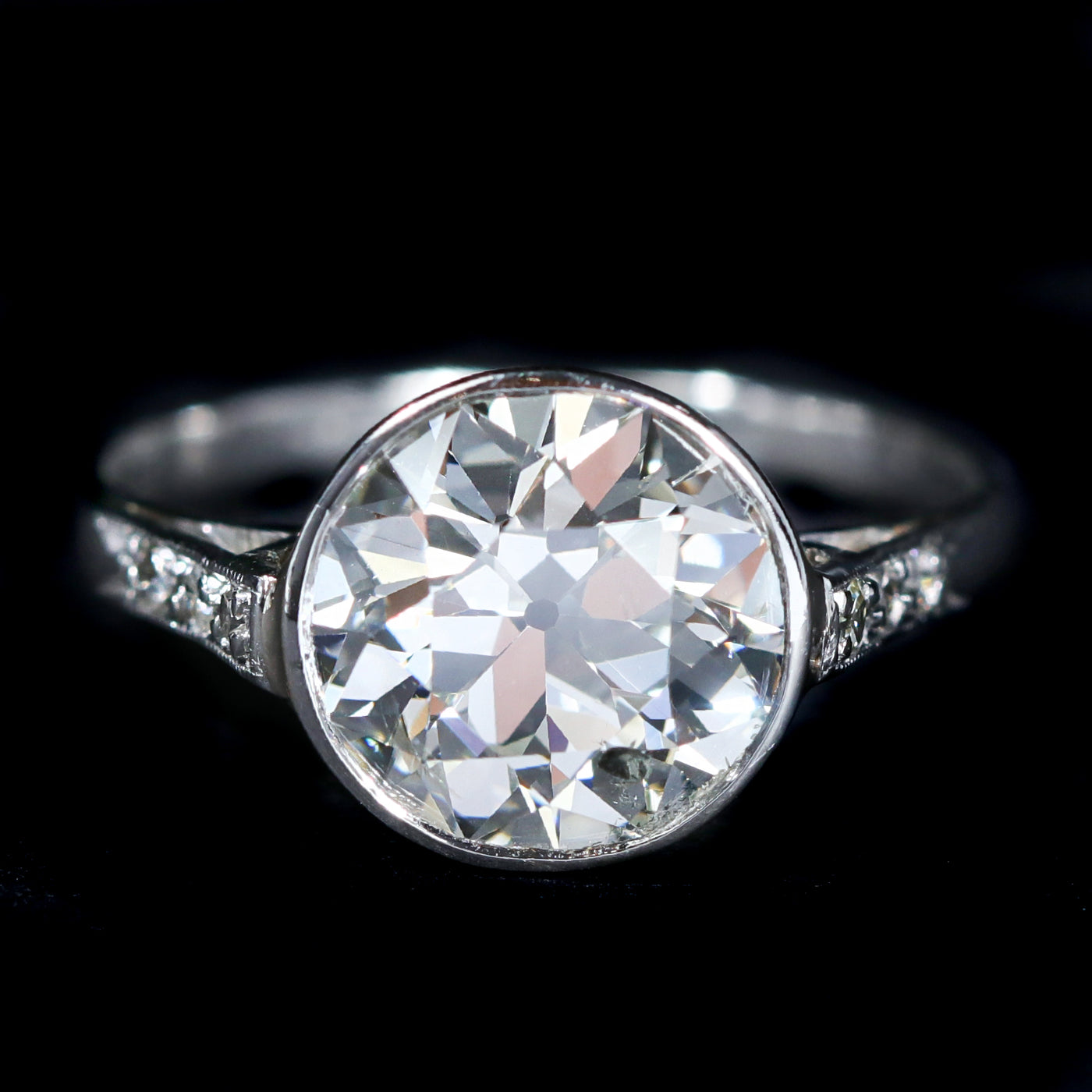 Art Deco GIA 2.27 Carat Old European Cut Diamond Engagement Ring