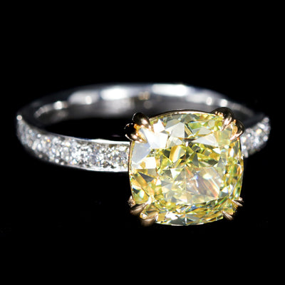 Platinum GIA 4.08 Carat Fancy Yellow Diamond Engagement Ring