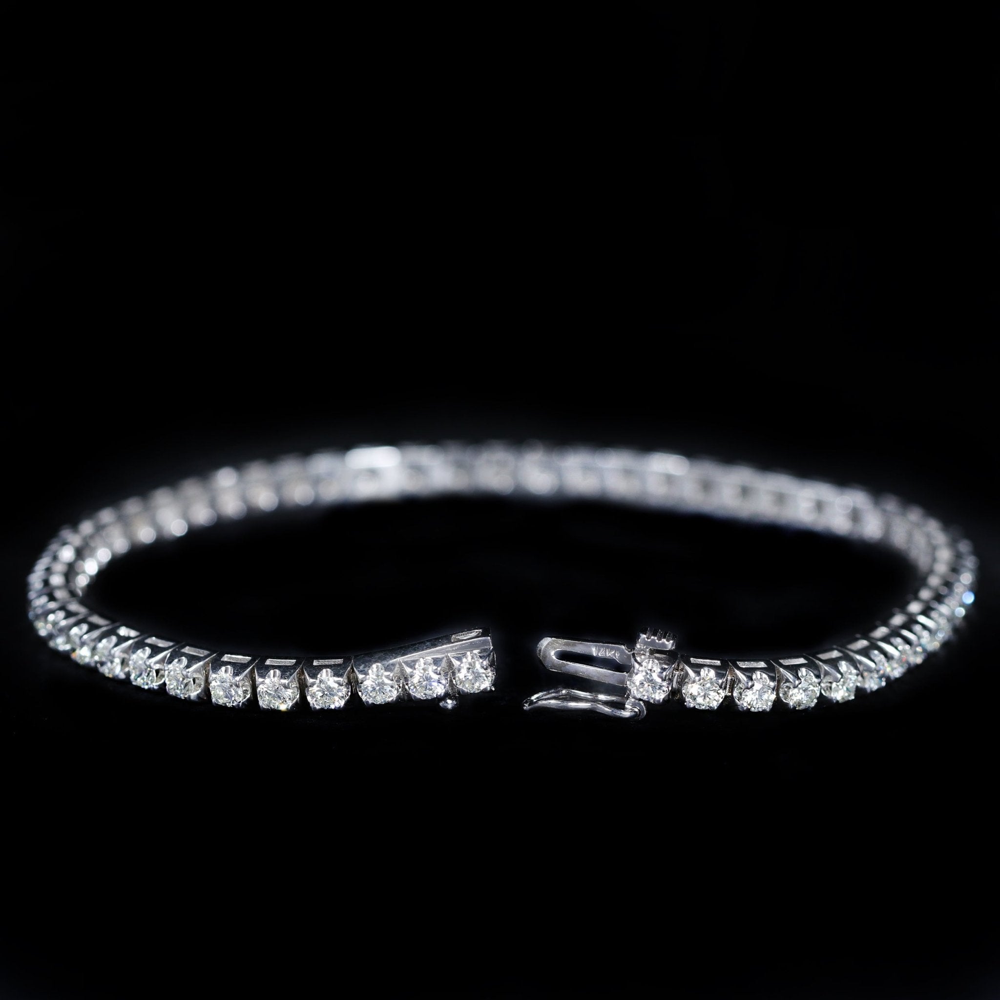 14K White Gold 3.15 CTW Diamond Tennis Bracelet - Walton's Jewelry