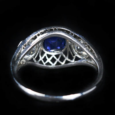 Art Deco Platinum 0.50 Carat Sapphire and Old Mine Cut Diamond Ring