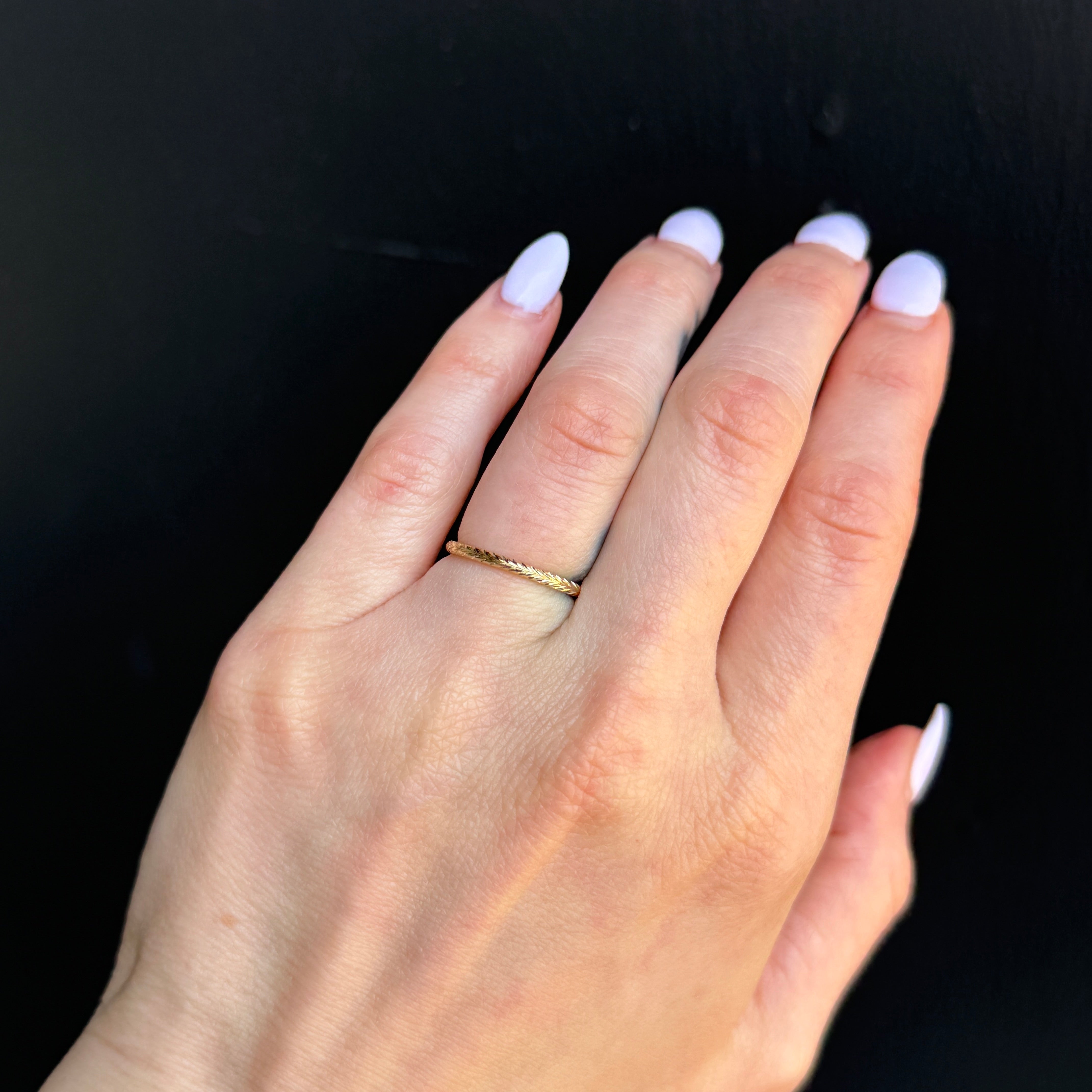 14K Yellow Gold Wheat Engraved Band