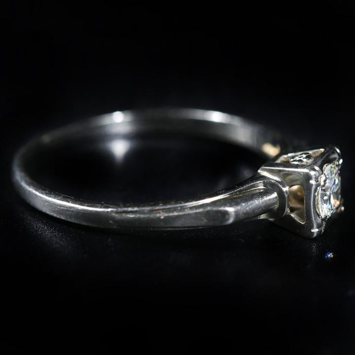 Estate 18k White Gold 0.25 Carat Old European Cut Diamond Ring