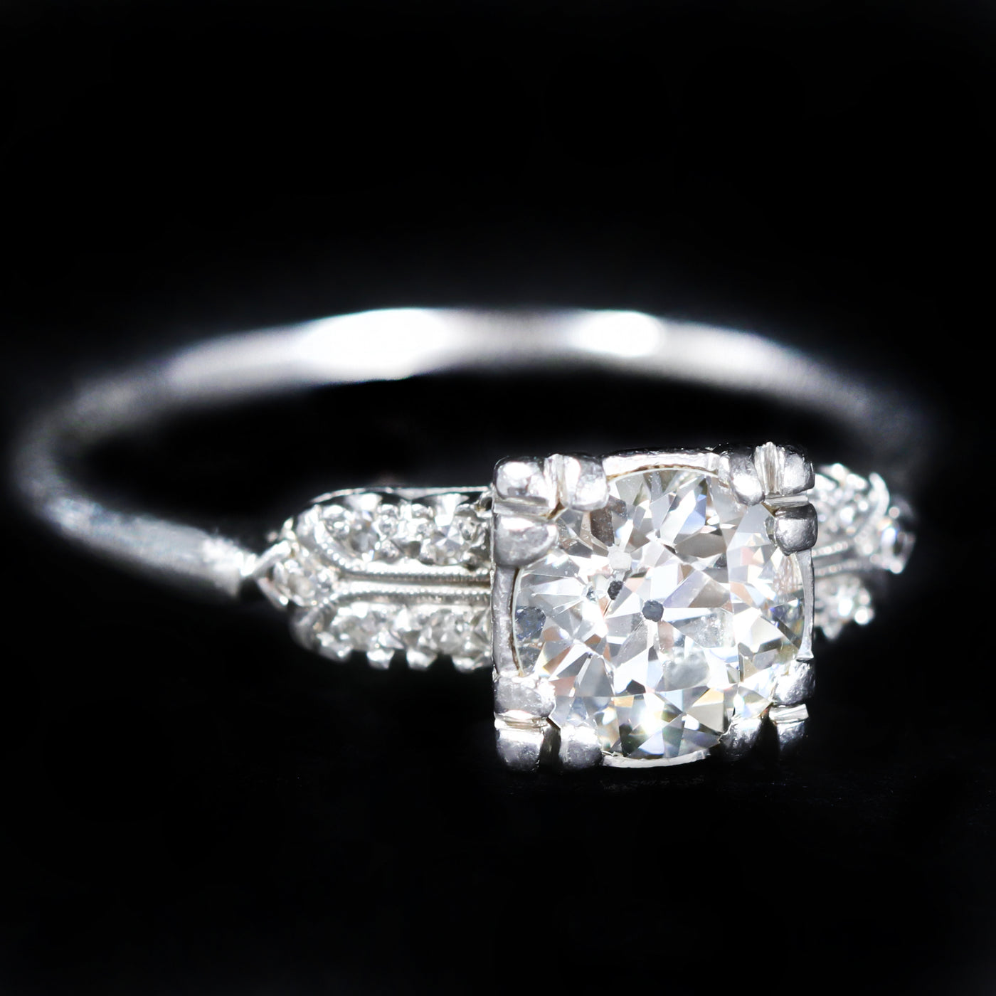 Art Deco Platinum 1.27 Carat Old European Cut Diamond Engagement Ring