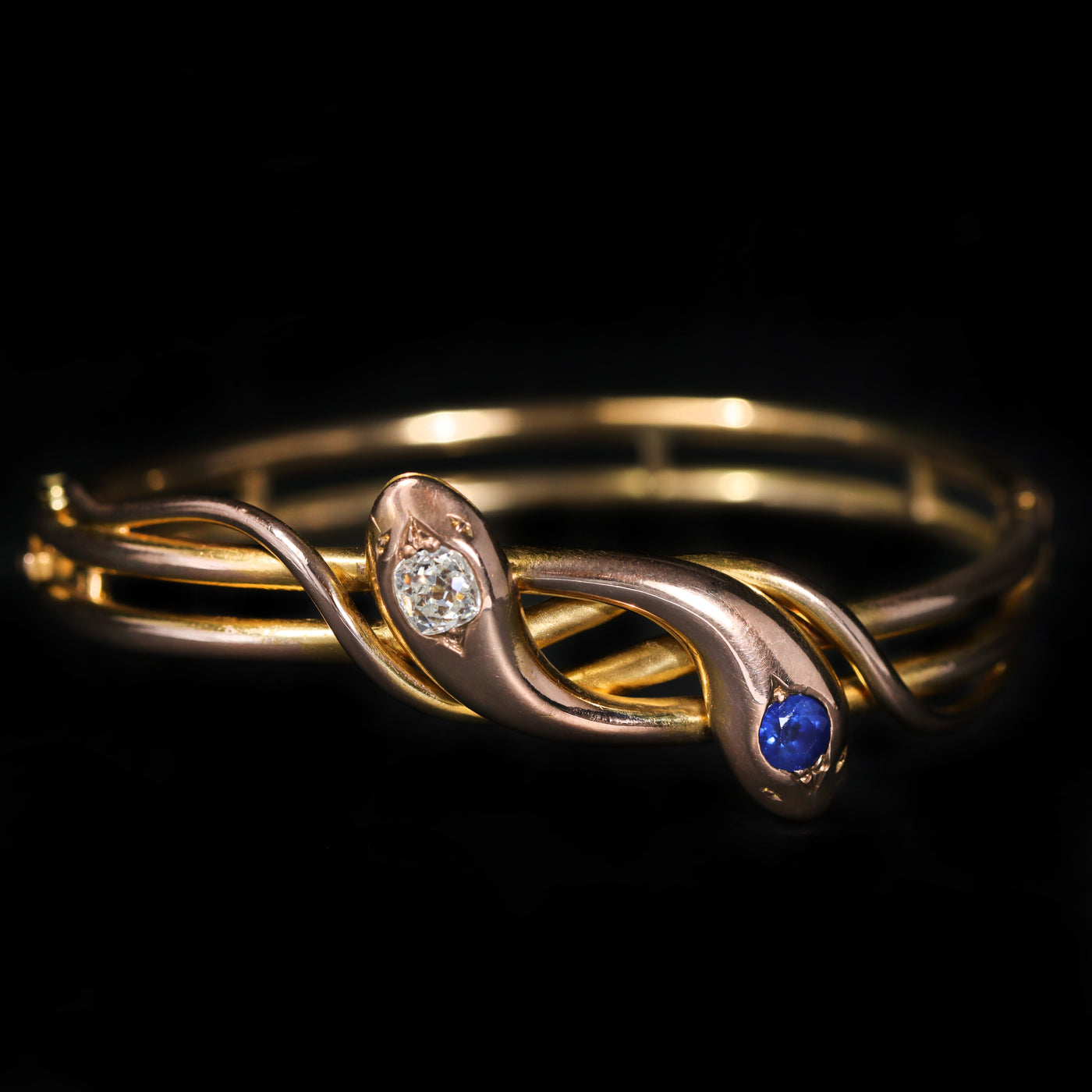 Victorian 18K Yellow Gold 0.60 Carat Diamond and Sapphire Snake Bracelet