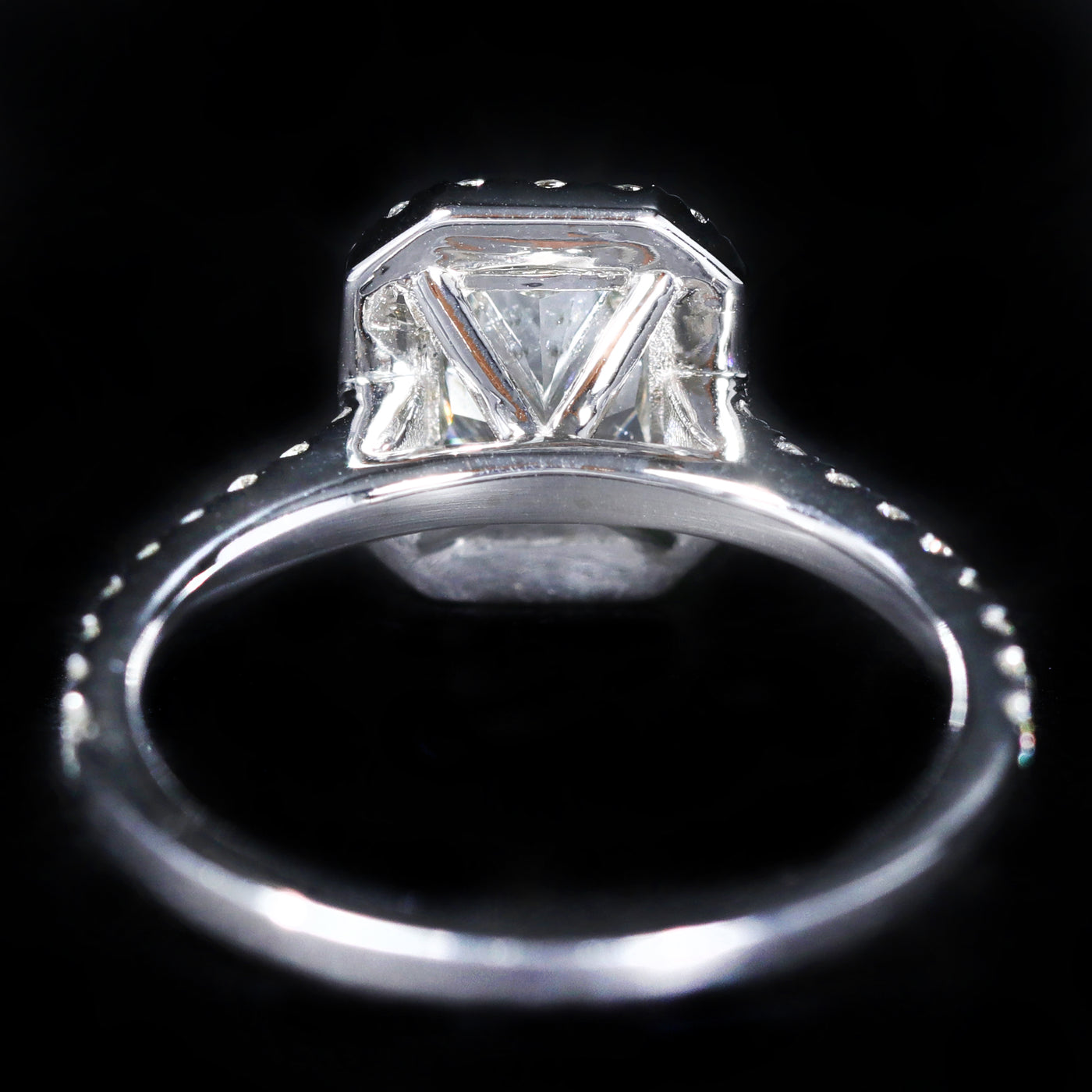 14K White Gold GIA 1.49 Carat Radiant Cut Diamond Engagement Ring