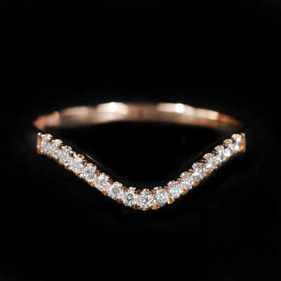 18k Rose Gold 0.22 CTW Diamond Curved Band