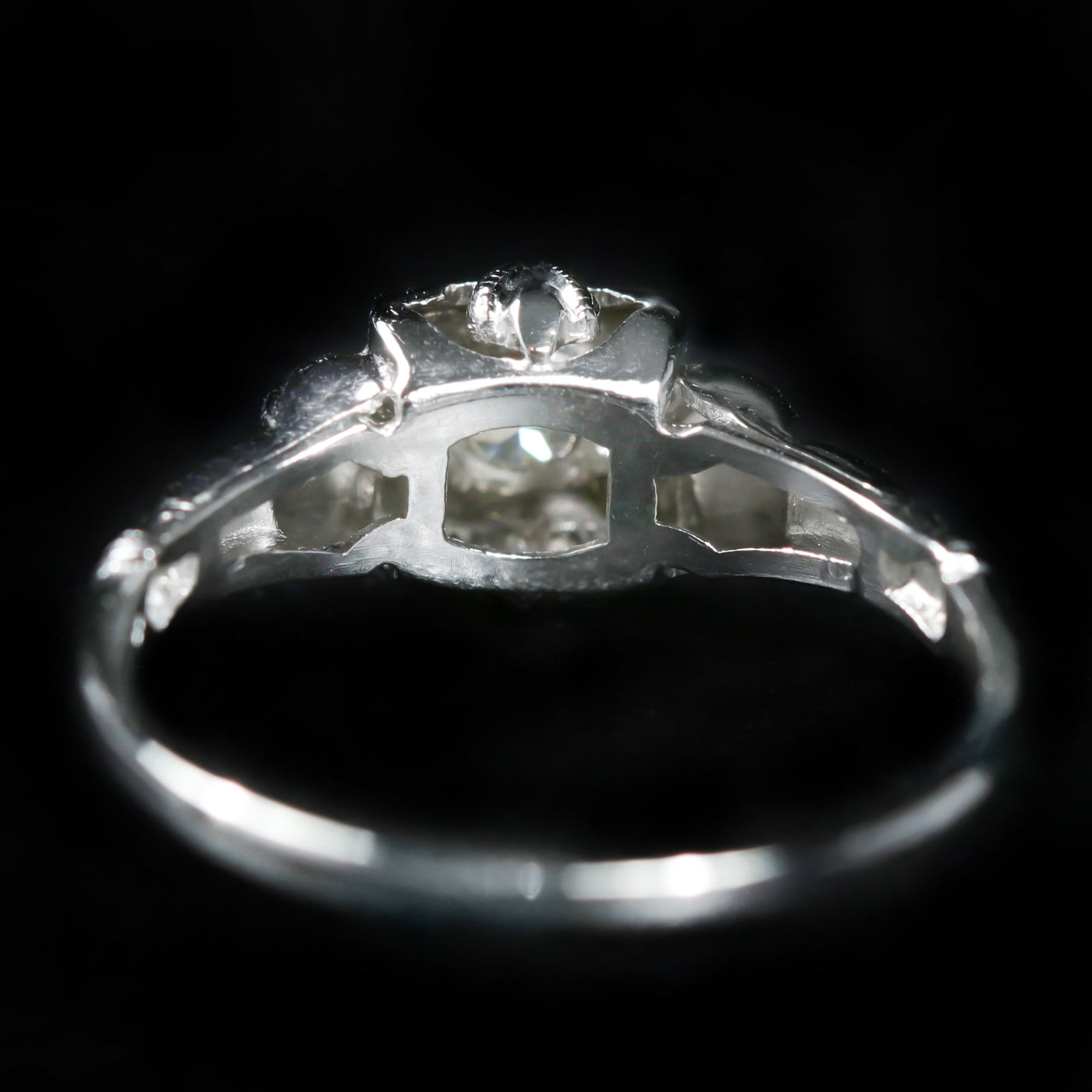 Art Deco 14k White Gold 0.15 Carat Diamond Ring